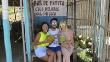 S136 E22: College Besties Reunite in Manta, Ecuador