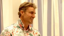 S10 E10: Bahama Blues