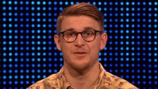 S13 E34: The Chase