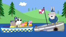 S7 E24: Police Boat