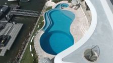S4 E1: Australia's Best Pools