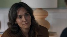 S39 E110: Home and Away