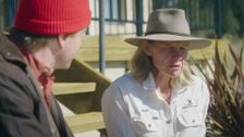 S6 E1: New England