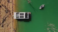 S27 E12: Escape Fishing with ET