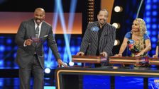 S4 E9: Team Vanilla Ice vs. Kim Fields and Team Ice-T & Coco vs. Vivica A. Fox