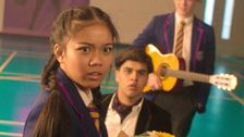 S2 E2: The Autograph Play