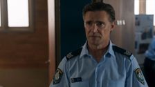 S38 E190: Home and Away