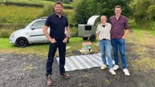 S13 E1: Travelling Restaurant and Campervan