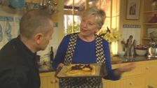 S3 E22: Olives & Mussels