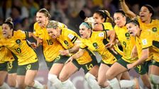S45 E37: Meet the Matildas, All the President's Friends