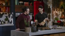 S9 E81: Simple Sides