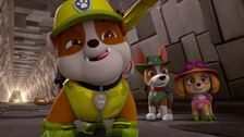 S6 E8: Pups Save Bedtime; Pups Save Chickaletta's Egg