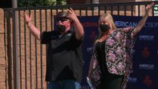 S15 E10: Four Bidders and a Funeral