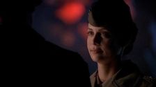 S10 E9: The Man on the Bridge