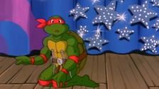 S4 E14: Raphael Knocks 'em Dead