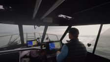 S27 E9: Escape Fishing with ET