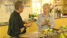 S2 E11: Apples and Onions