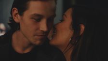 S2 E6: Threesome