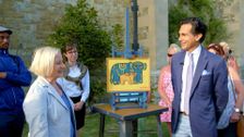 S41 E2: Eltham Palace 1