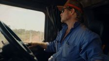 S1 E7: Aussie Road Train Truckers