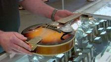 S4 E21: Face the Music