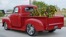 S6 E4: '51 Chevy: Rad Red Christmas Truck Part 2